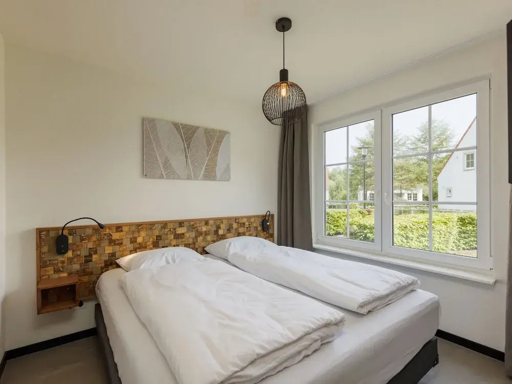 Spacious Stay With Sauna