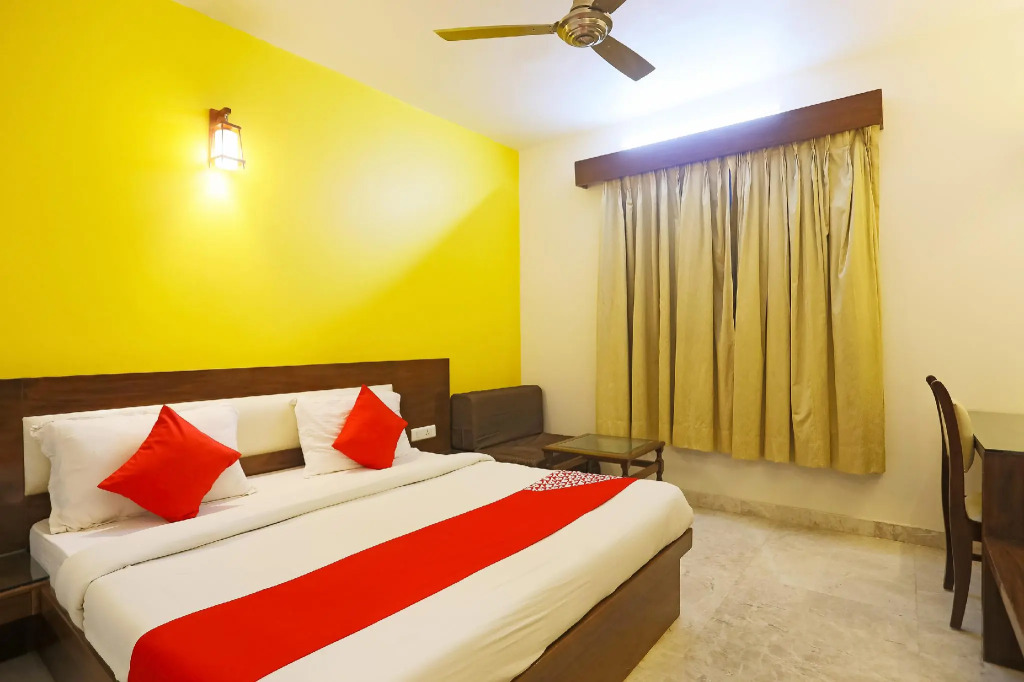 OYO 625 Svaruchi Inn
