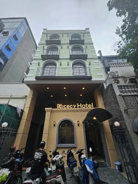 Nicecy Hotel - Trương Quyền