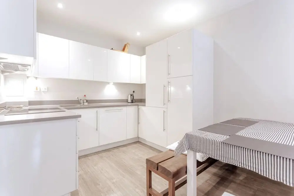 Pristine Modern Flat in East London
