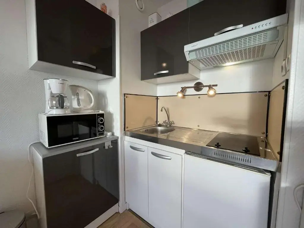 Appartement Saint-Jean-de-Monts, 1 pièce, 2 personnes - FR-1-224C-452