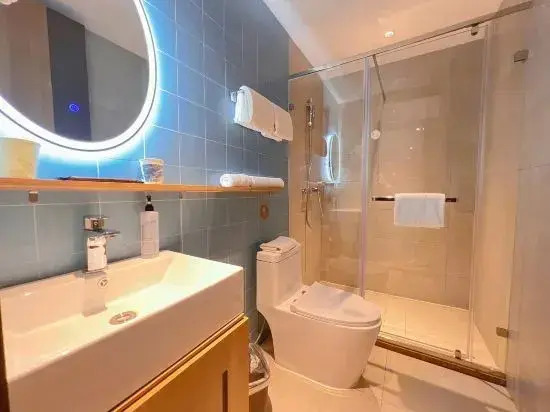 Homeinn · neo (Ulanqab Jining South Station Central Square)