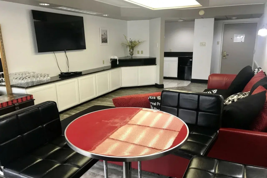 SureStay Plus Hotel by Best Western Lehigh Valley