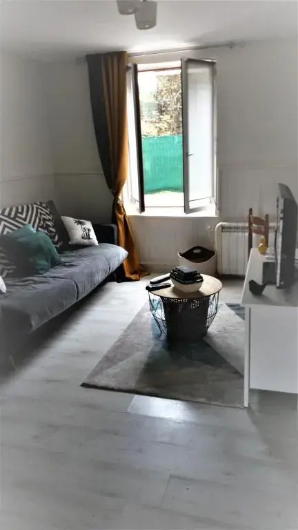 Appartement T2-T3 Avec Terrasse