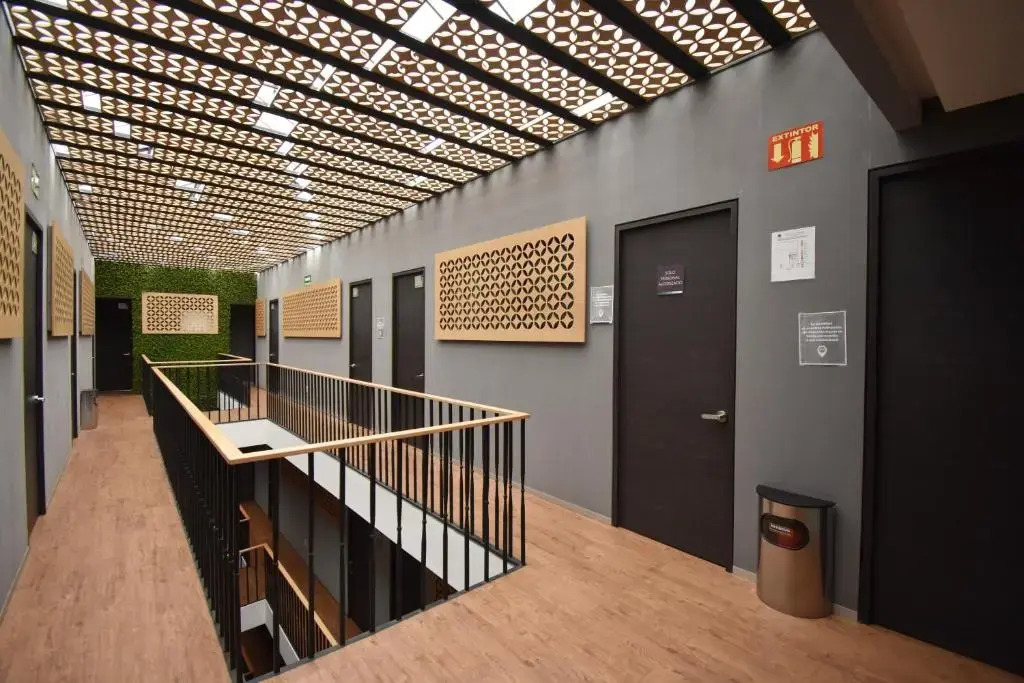 Hotel Lirio