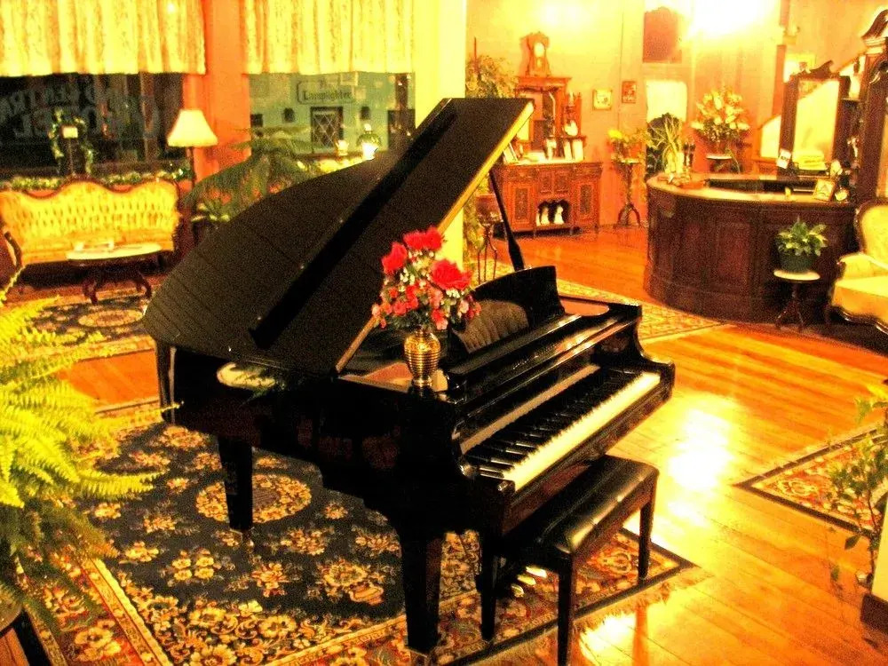 Grand Central Hotel