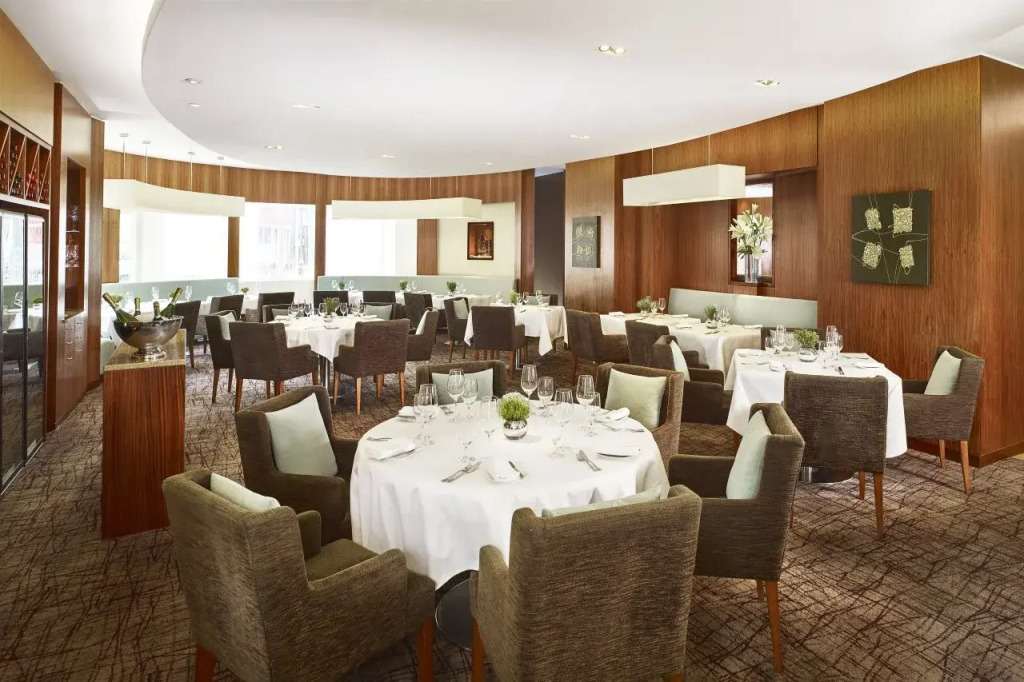 The Park Tower Knightsbridge, a Luxury Collection Hotel, London