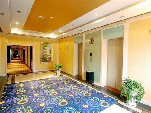 GreenTree Inn (Guilin Railway Station)