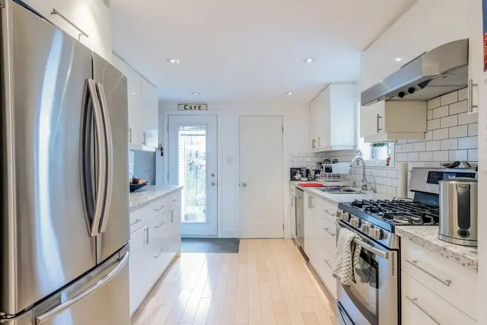 Beautiful, Modern & Spacious 2 Bedroom House