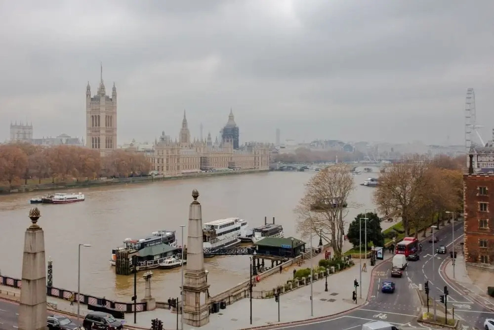The Parliament View Place - Modern and Bright 3bdr Flat