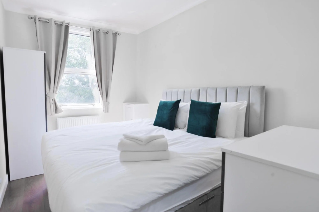 Economy 1 Bed Apartment in Heart of Central London
