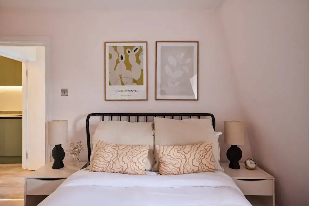 The North Notting Hill Crib Bright 1bdr Flat