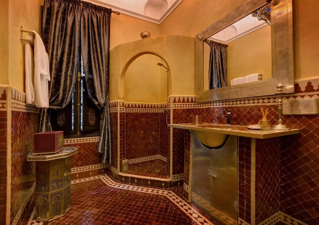 Riad Wow
