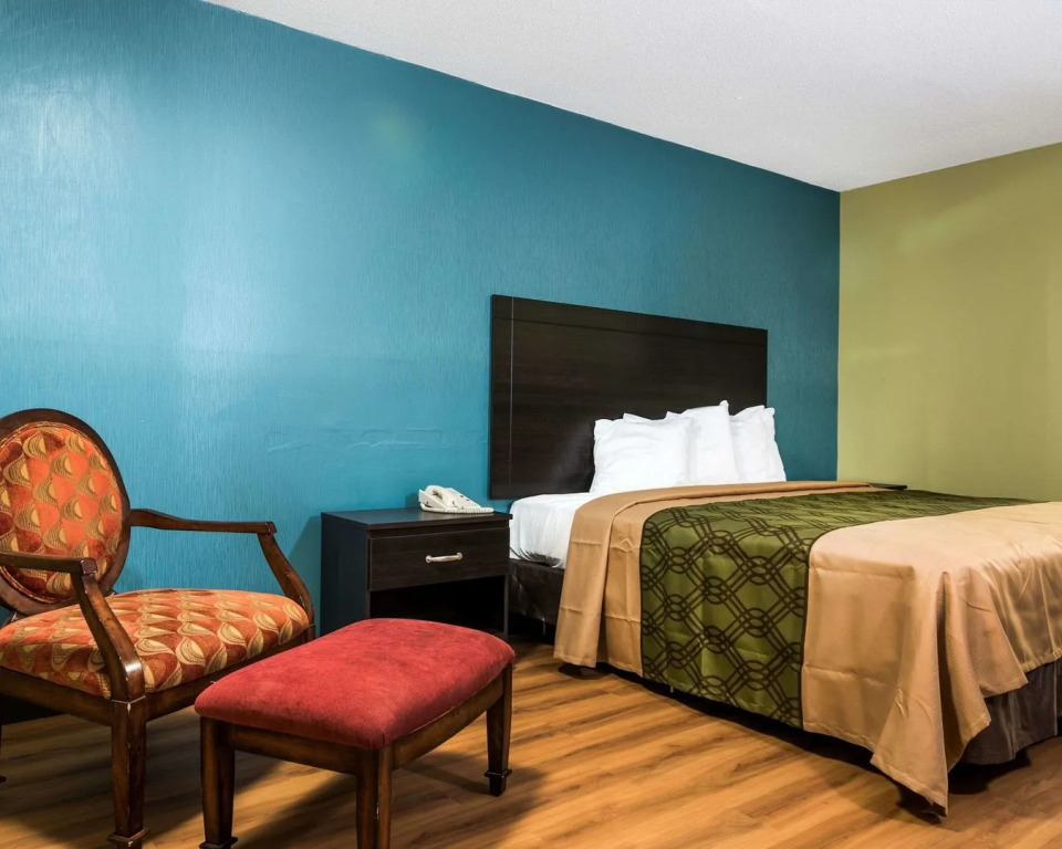 Royal Extended Stay Hotel