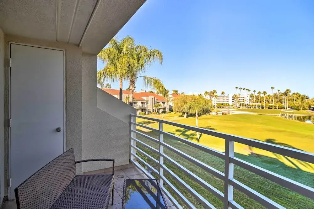 St Pete Condo w/ Private Lanai & Community Pool!