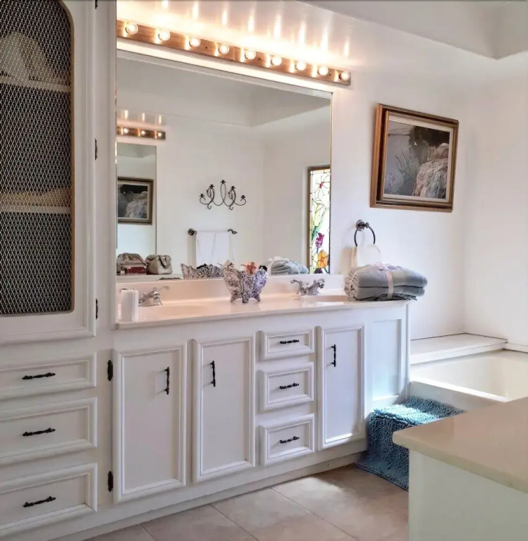 Roadrunner Club 283 - 2 Br Home