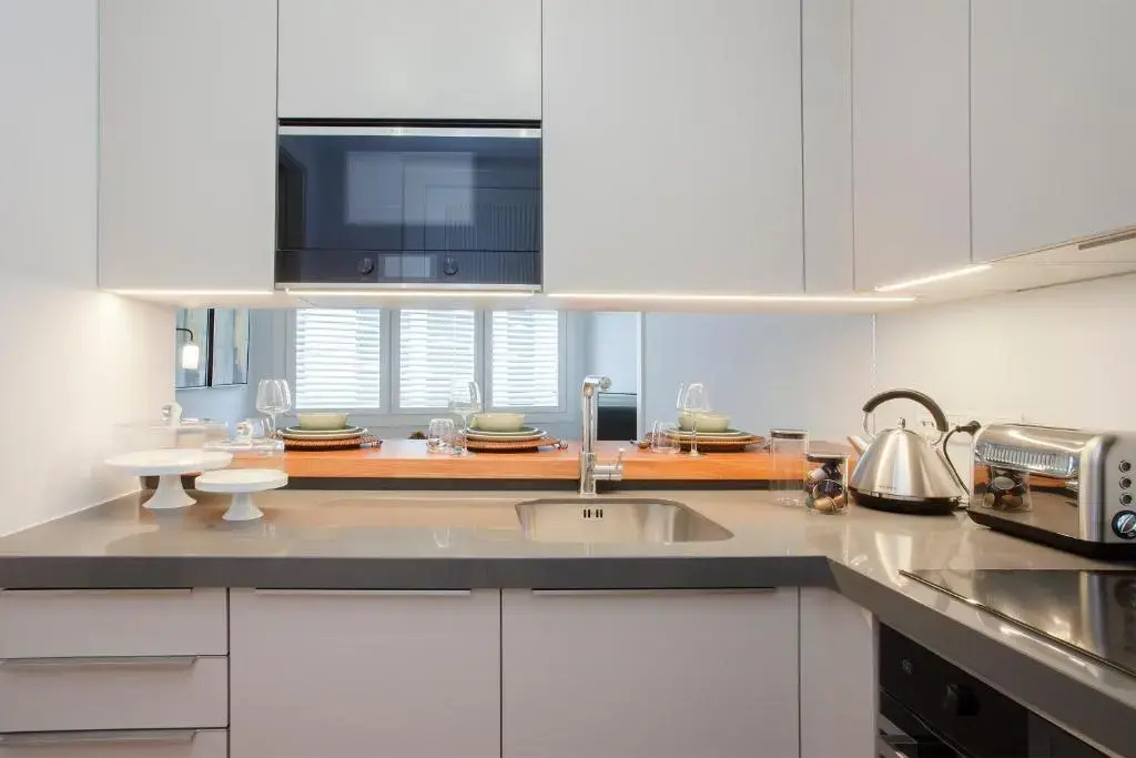 Liiiving - Aliados Luxury Apartments