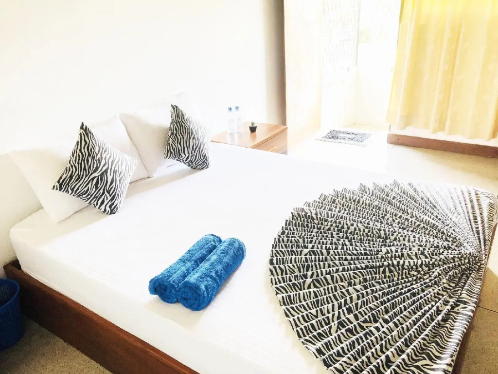 Trip 'N' Chill Hostels Colombo Airport