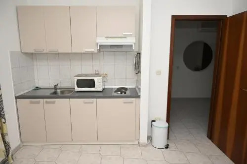 Apartments Miljević Bol