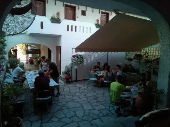 Hotel Sweet Home