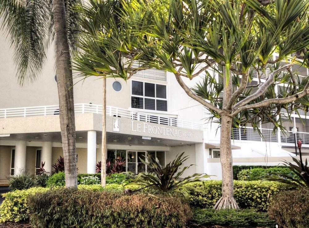 Le Frontenac 210 by Go Florida Condo Sunny Isles