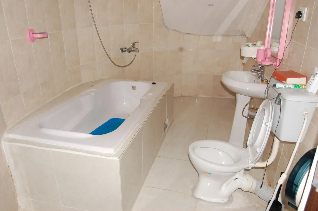 Encore Lagos Hotels And Suites