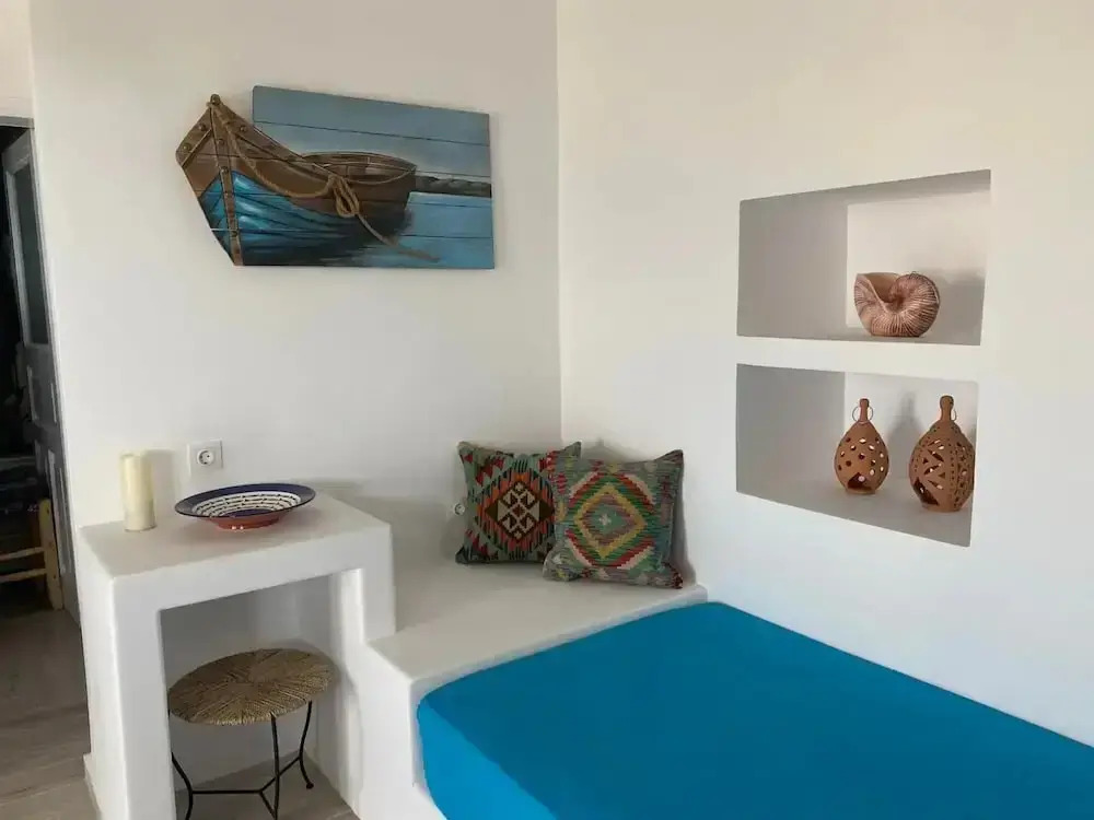 Folegandros Enchanting Moniasma Home, Sunset Views