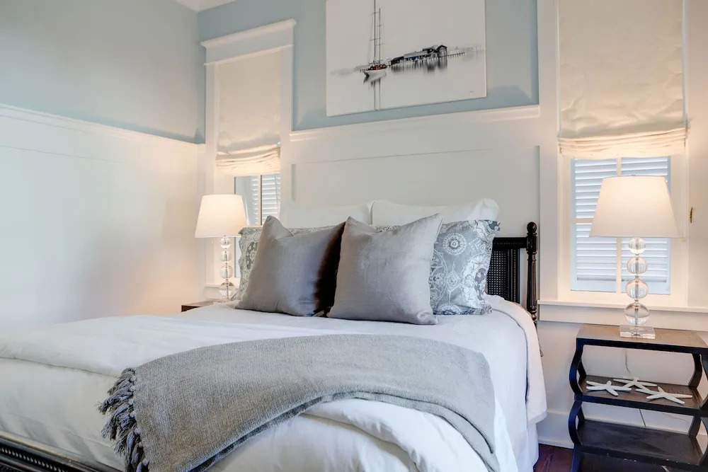 Our Happy Place - 50 Venice Circle by Dune Vacation Rentals