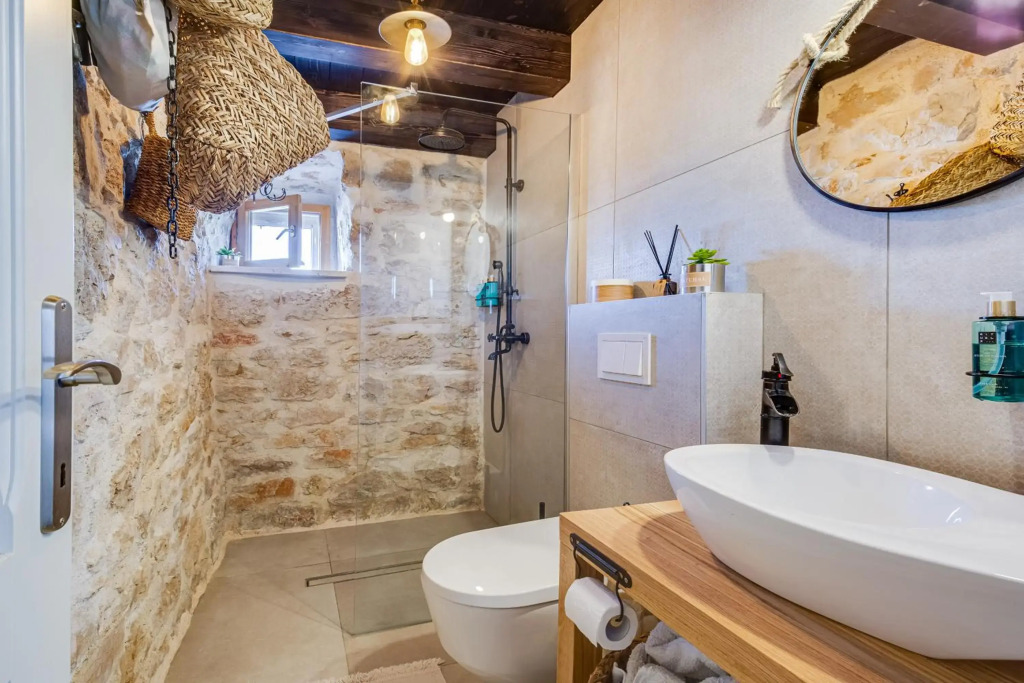 Luxury LeNi Guest House