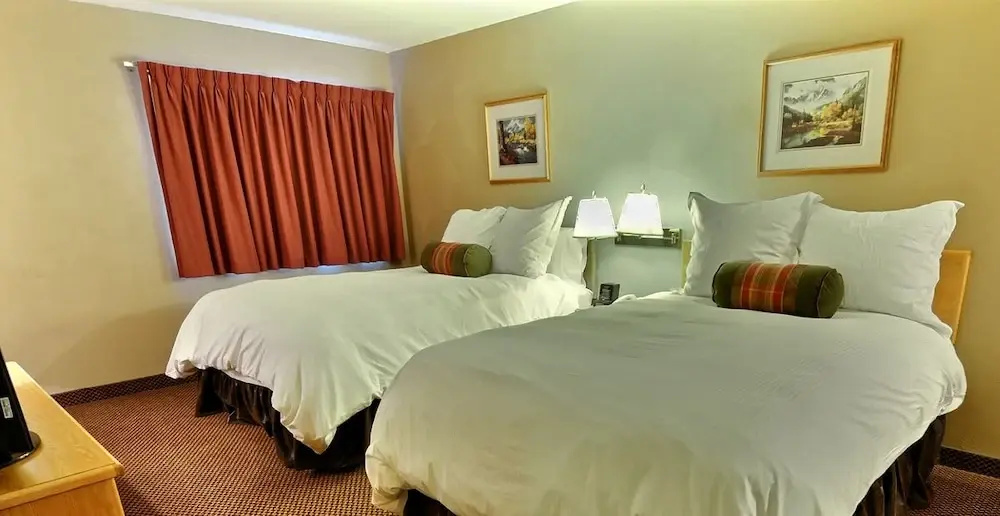 Whitewater Inn