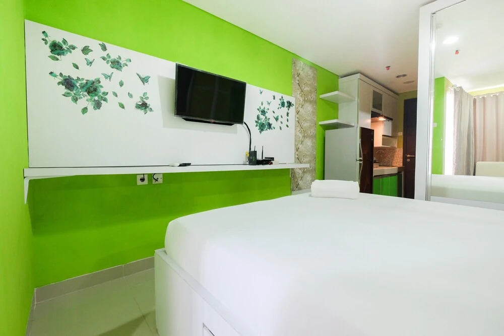 Best Price Studio @ The Enviro Apartment