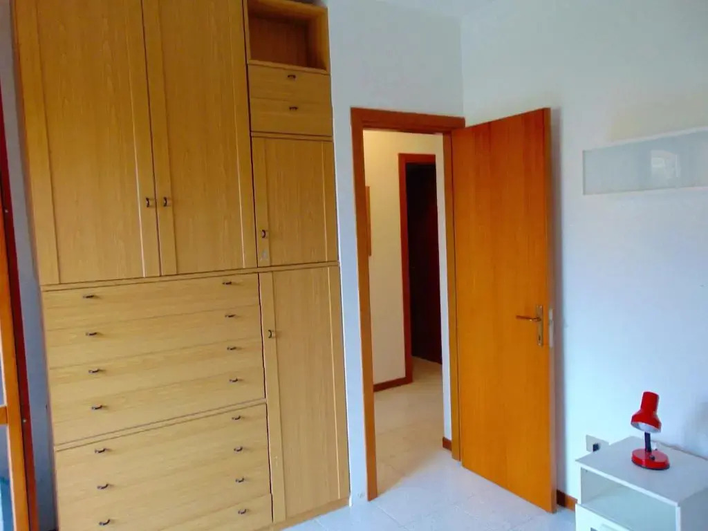 S220 - Sirolo, Trilocale in Centro Con Terrazzo