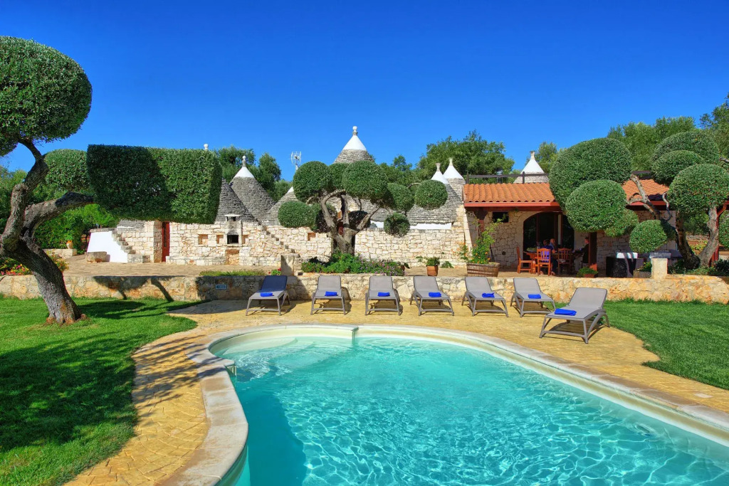 Trullo Santo Stefano by PosarelliVillas