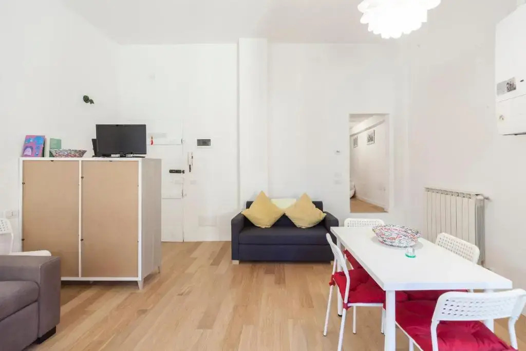Mirasole House