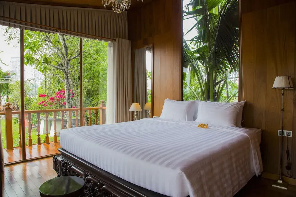 Saigon Riverside Retreat