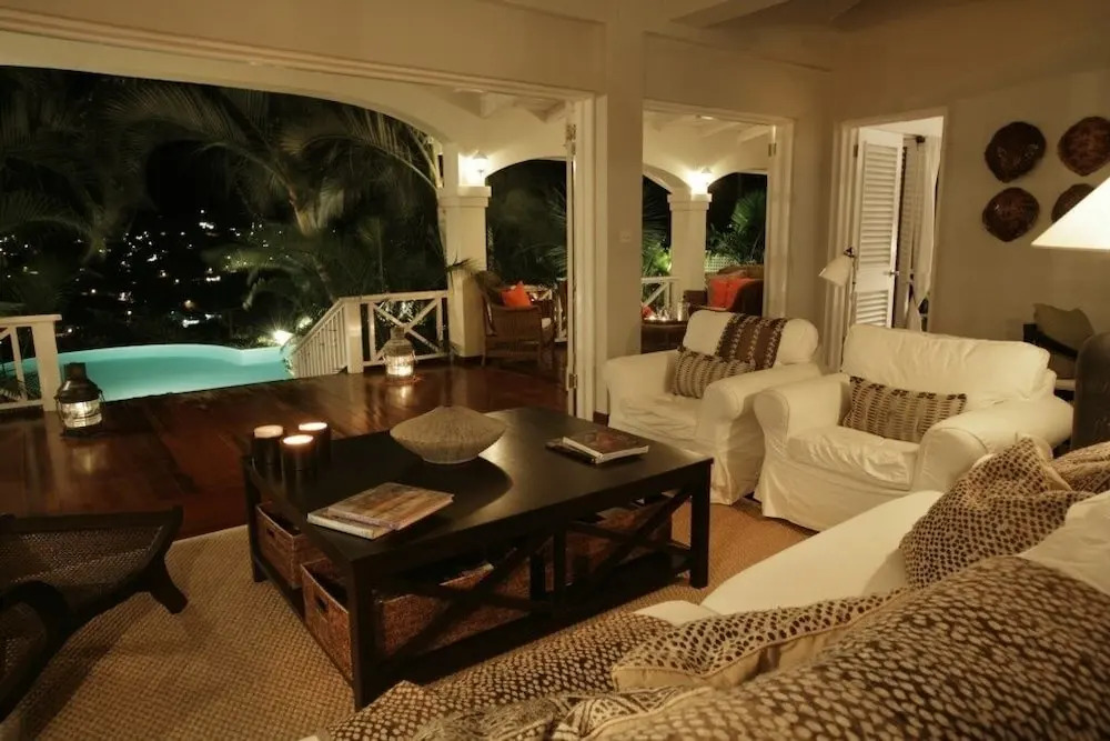 Villa Kessi - Beautiful Caribbean Style Family Villa 3 Bedroom Villa by RedAwning