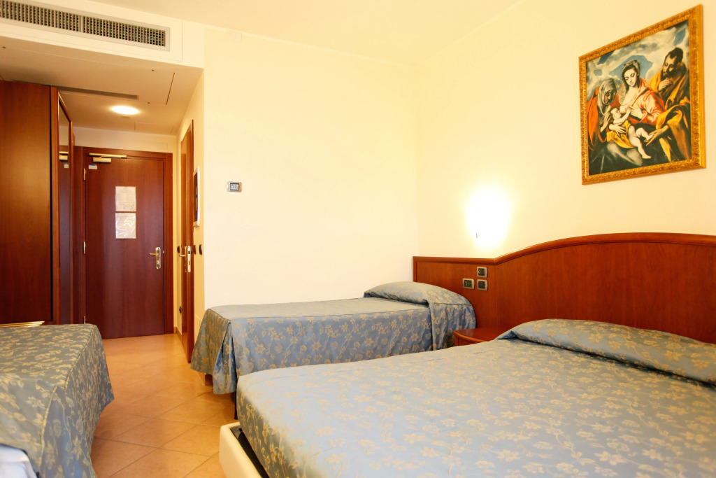 Garda Family House