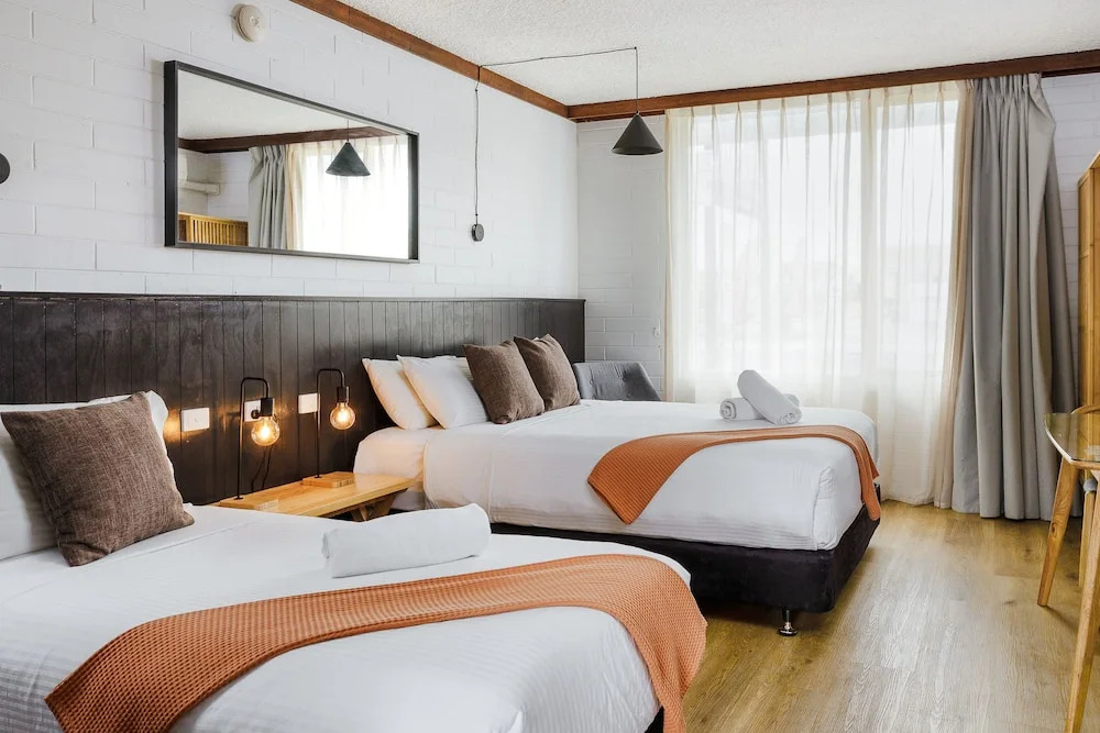m hotel