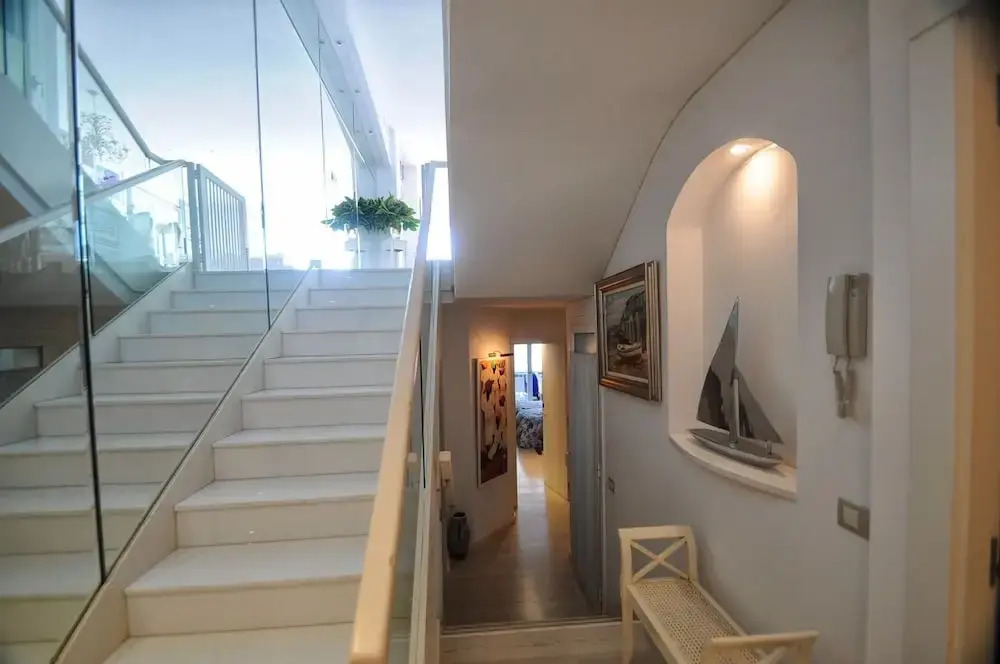Luxury House with Private Chill Out