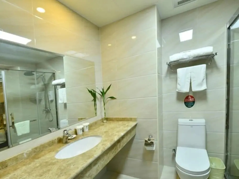 GreenTree Inn Wuxi Xidong Xincheng High Speed Rail East Station Hotel