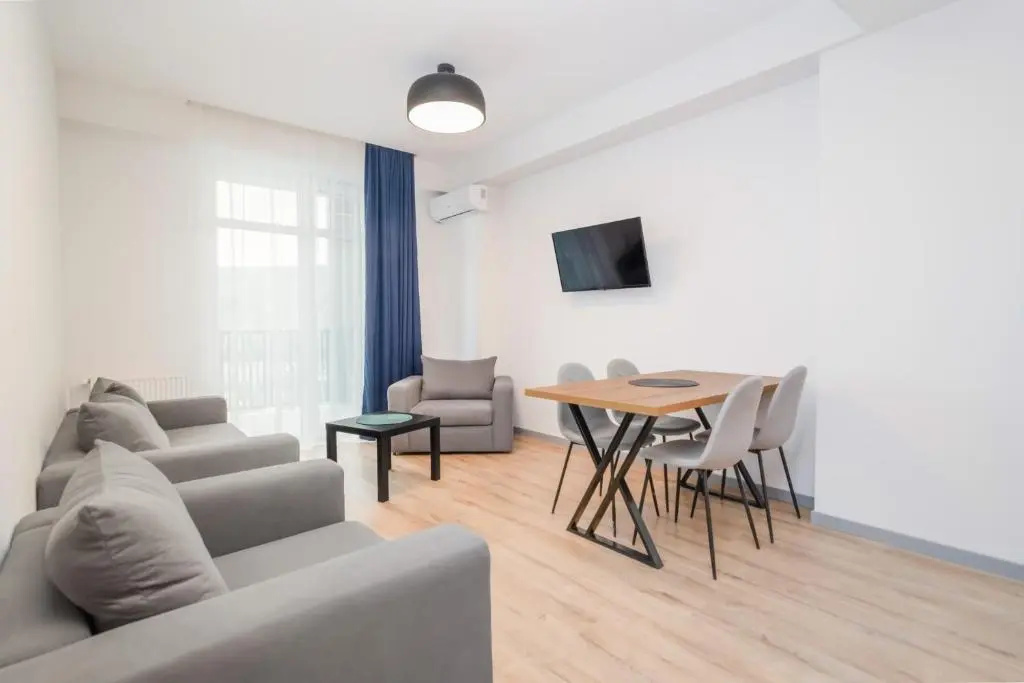 Nikos Apartments on Shartava Street