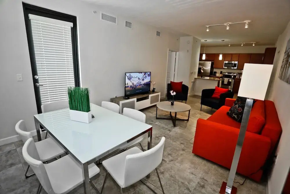 Doral Dolphin Mall Apartments by NUOVO