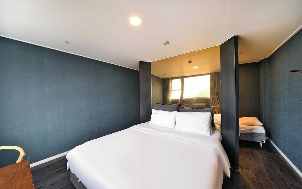 Myeongdong Chungmuro Youngin Hotel