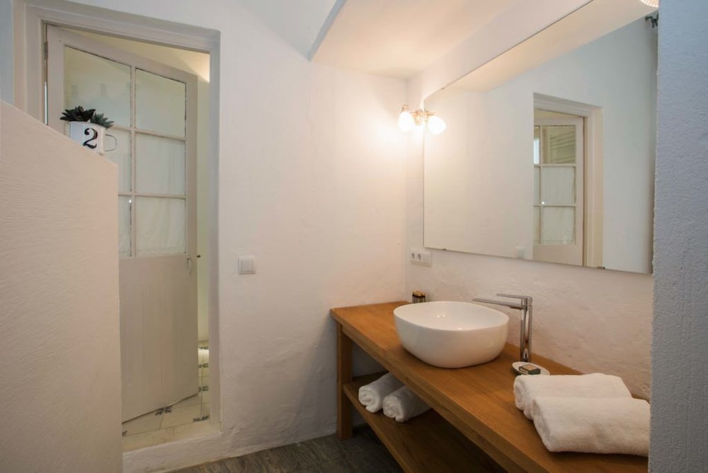 Can Alberti 1740 Boutique Hotel
