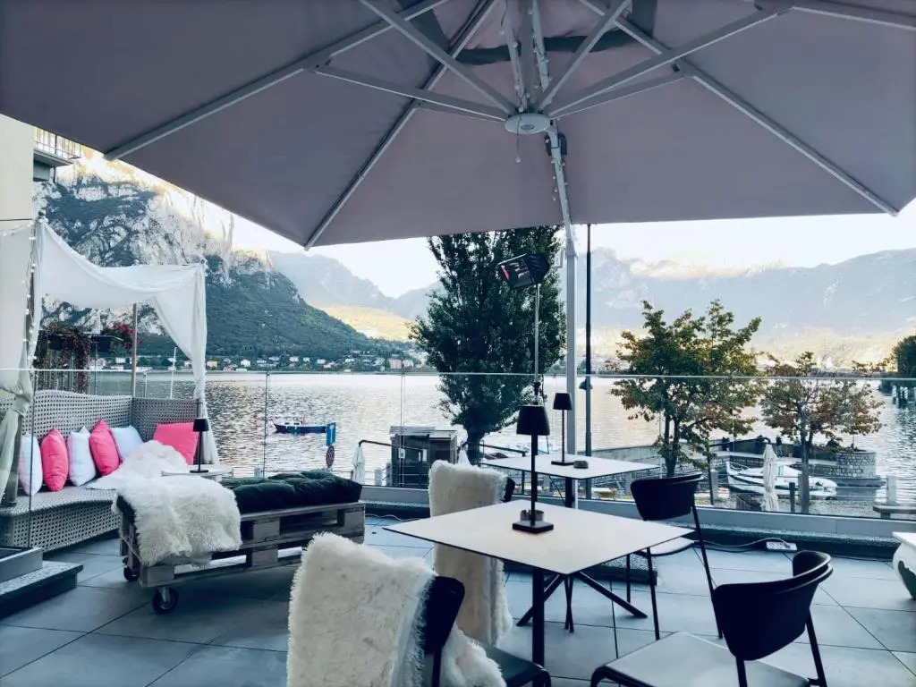 LUXURY SUITES ROCOPOM - Lake Front