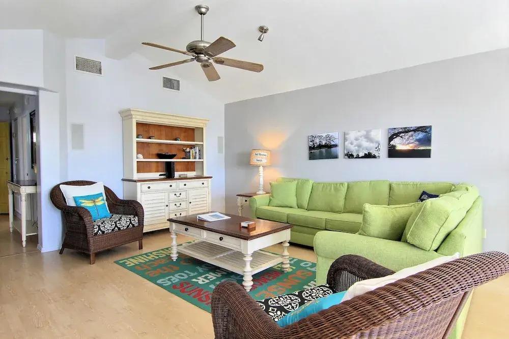Beach Bungalow 3302 by RedAwning