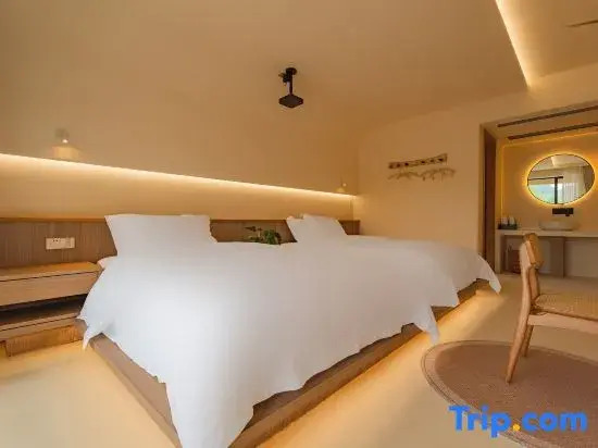 Longshang Jingyue B&B