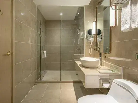 Vienna International Hotel (Xishui Xiwangcheng Times Plaza)