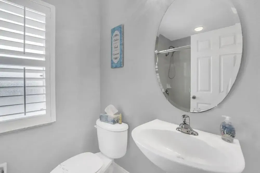 Brand New 4 BR Pool Home Near Lake Nona
