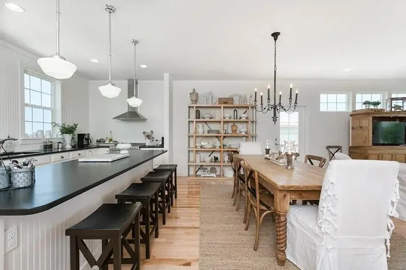 Upper Deck By Vacation Rental Pros